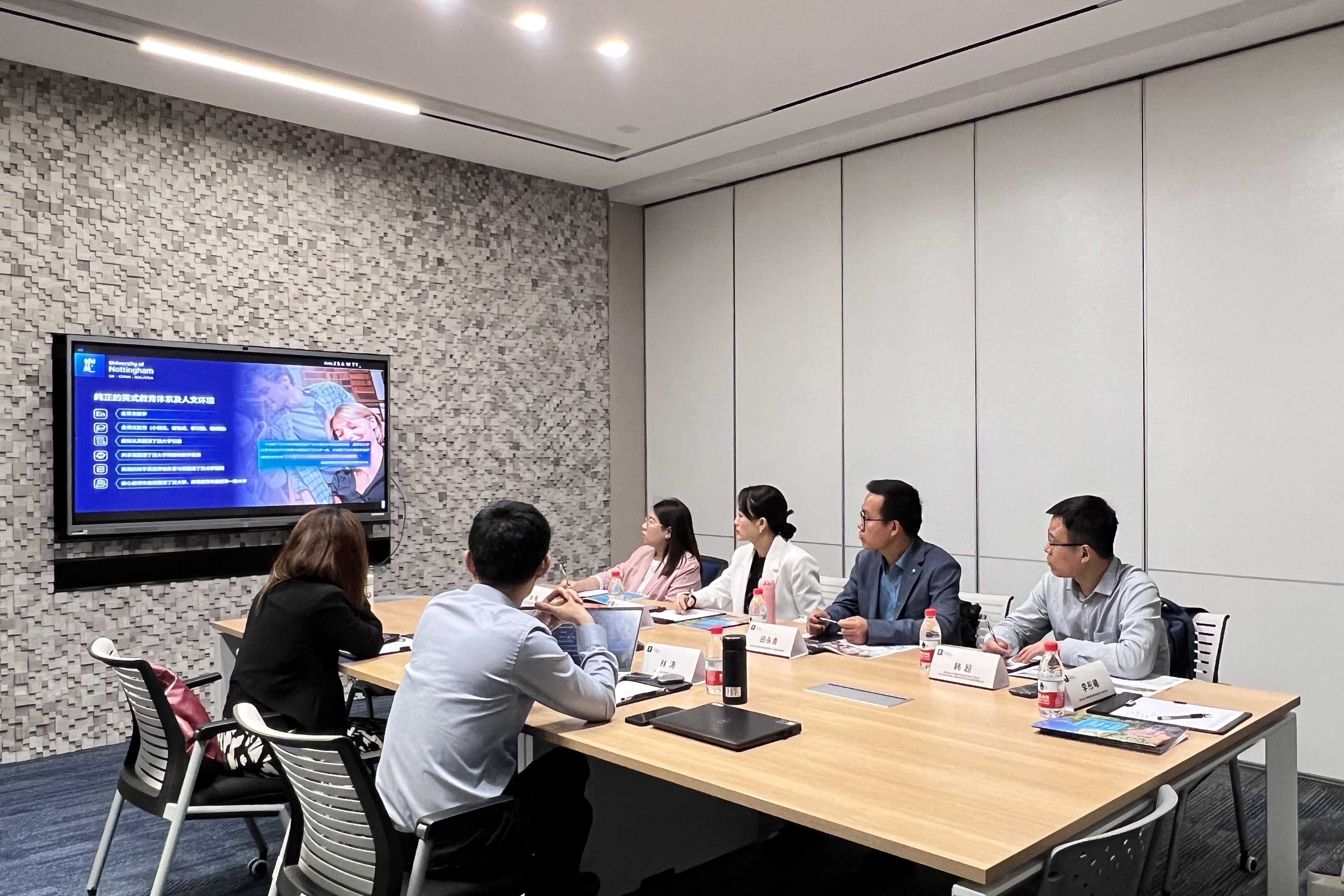  國際項目計算機教研室探訪寧波諾丁漢大學