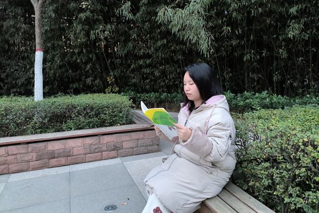 樹立優(yōu)良學風 不負青春韶華