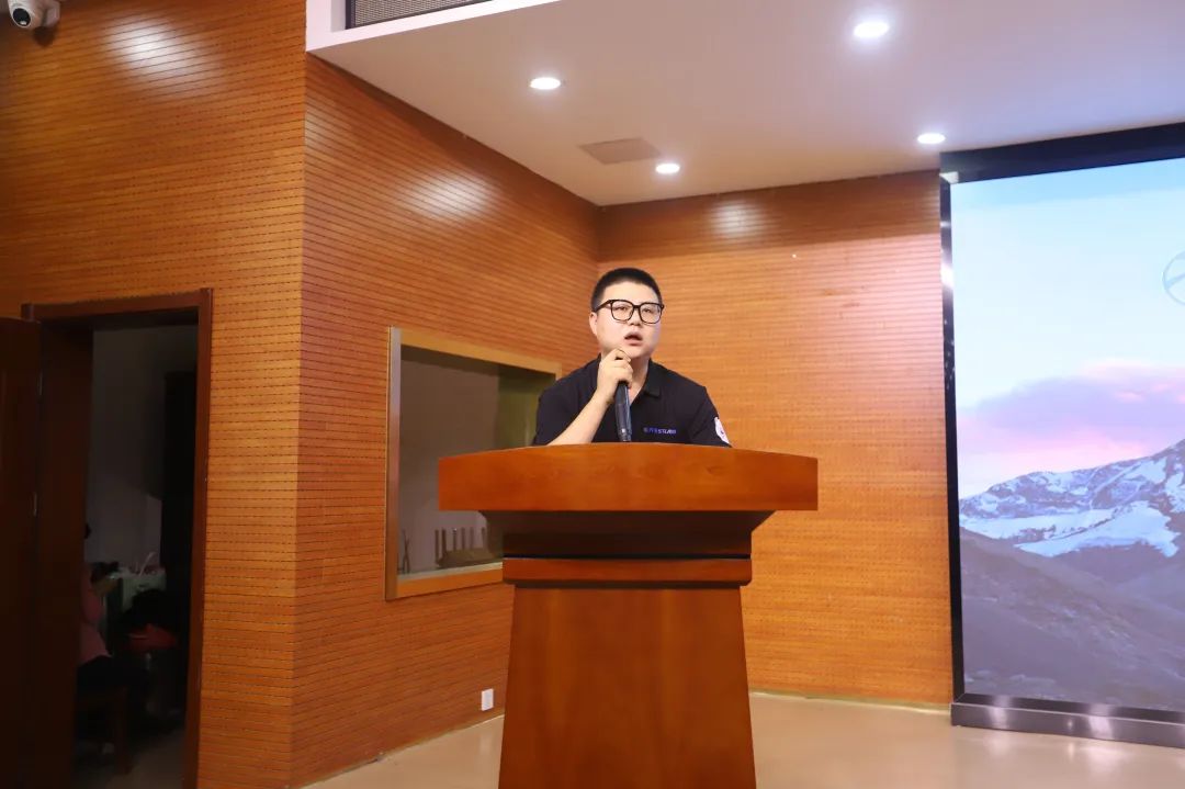 國際與人文學(xué)院開展實習(xí)單位分享會