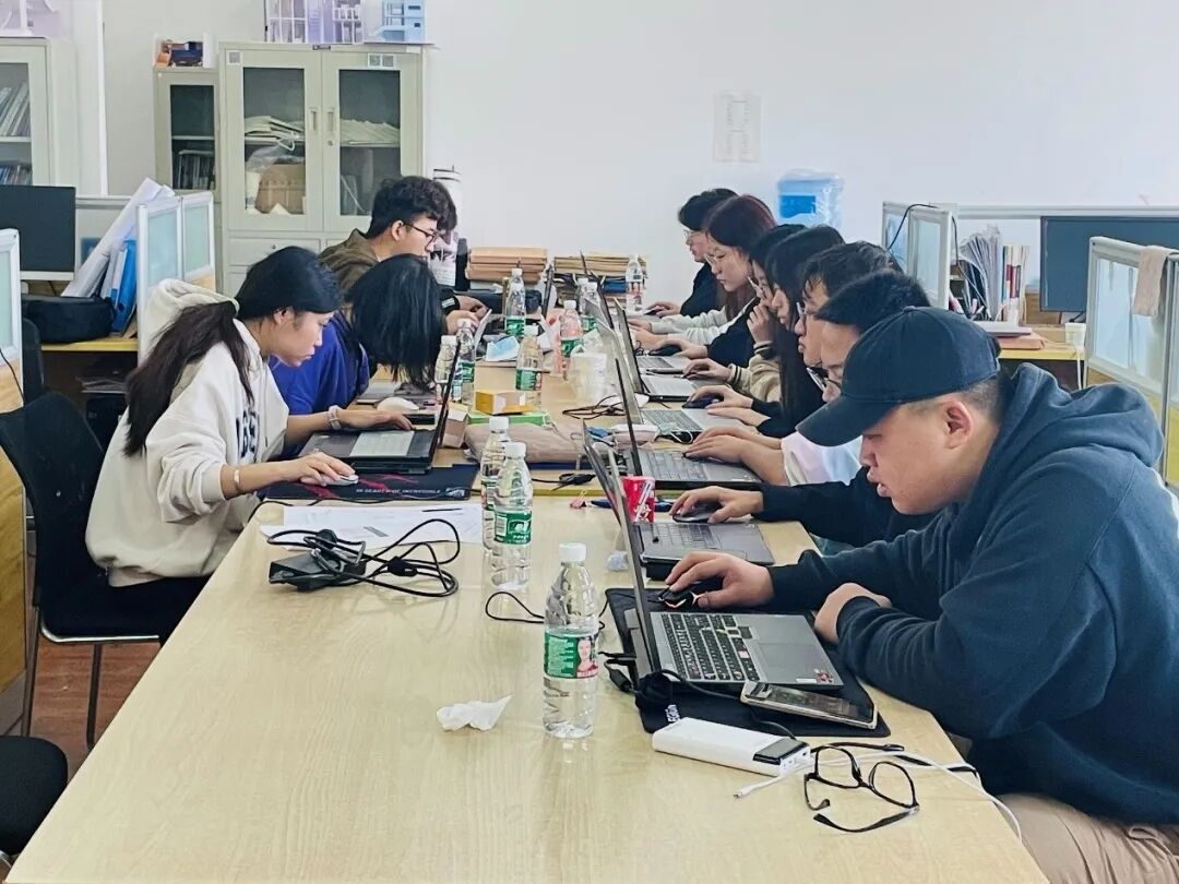 《2022年全國(guó)數(shù)字建筑創(chuàng)新應(yīng)用大賽》線(xiàn)上比賽圓滿(mǎn)完成