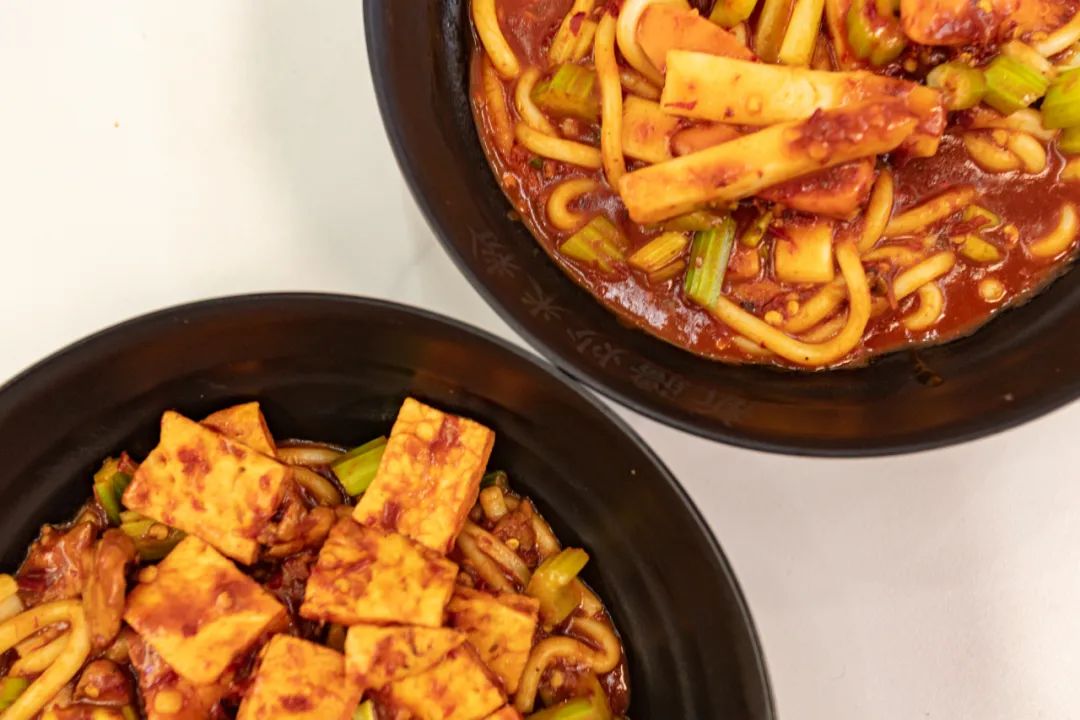 中午吃啥？XKU商業(yè)樓美食測評(píng)來了～