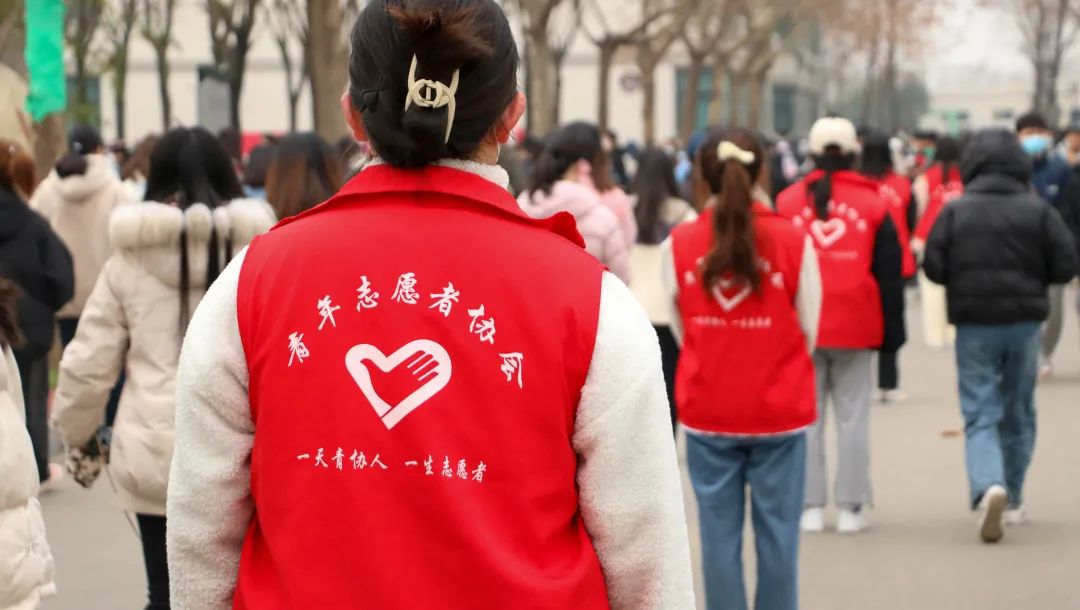 校團(tuán)委青年志愿者協(xié)會舉辦最美志愿者大賽