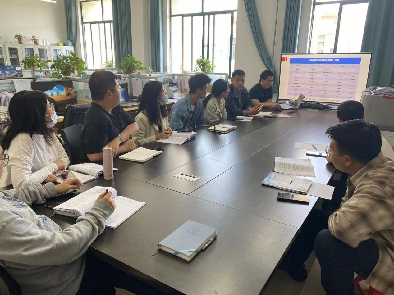 新傳媒與藝術學院召開應征入伍政策宣講培訓會