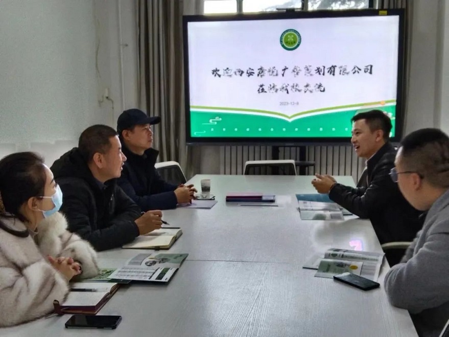 【校企合作】新傳媒與藝術學院邀請西安唐悅廣告策劃企業(yè)進校參觀座談