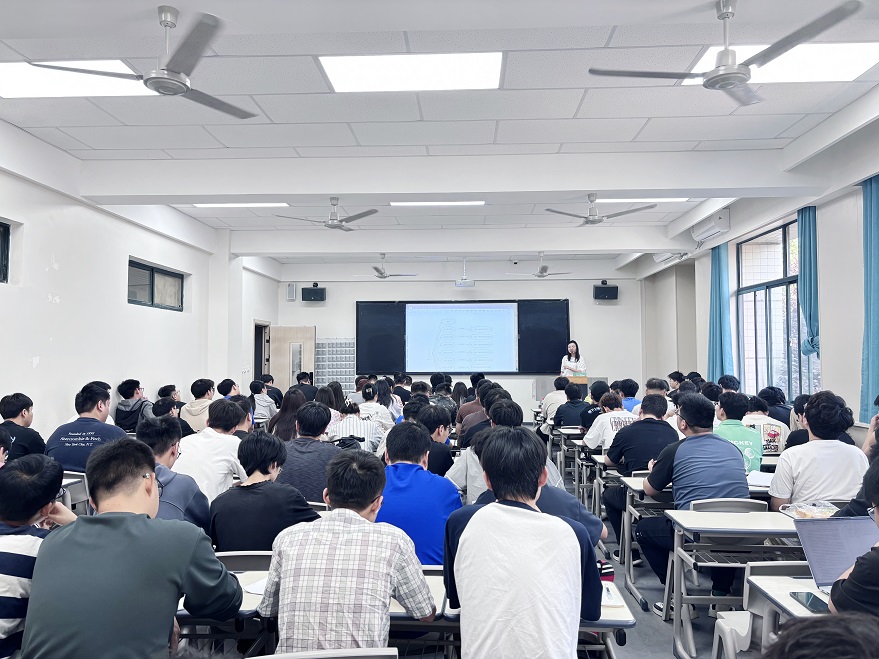 信息與科技工程學(xué)院計(jì)算機(jī)教研室開(kāi)展2024屆本科畢業(yè)設(shè)計(jì)（論文）專題講座