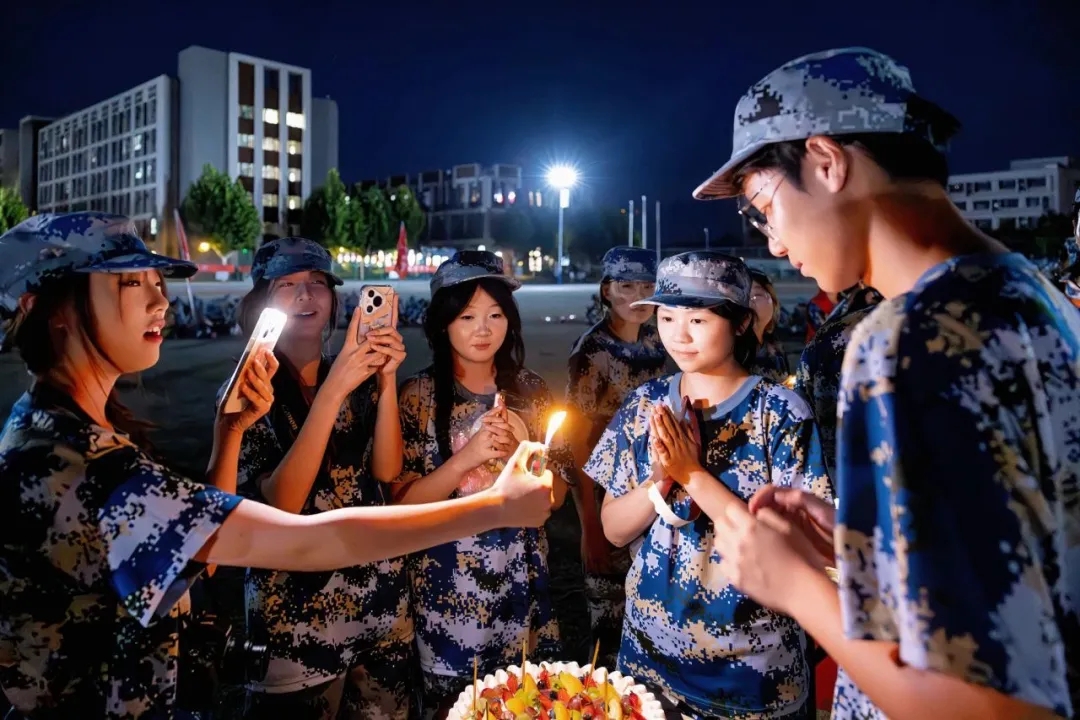 藏不住了！一鍵解鎖你的新學(xué)期人設(shè)
