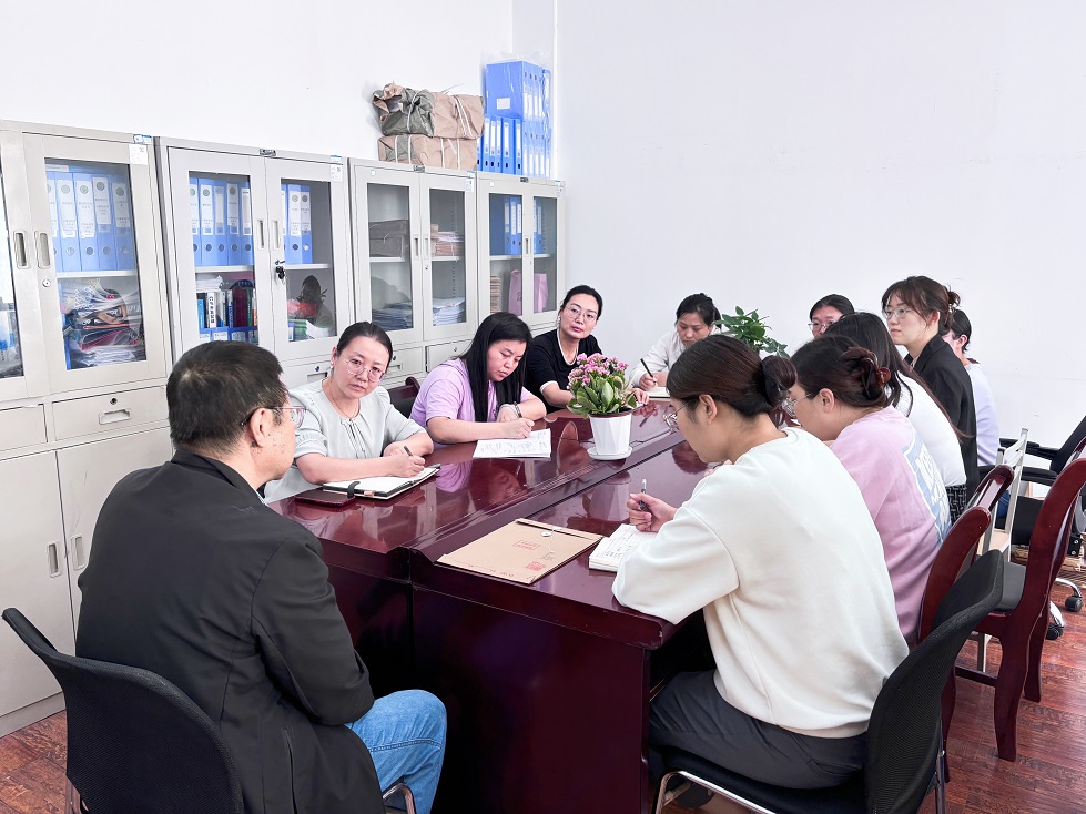 教研動(dòng)態(tài) | 計(jì)算機(jī)教研室邀請龔尚福教授進(jìn)行說課指導(dǎo)