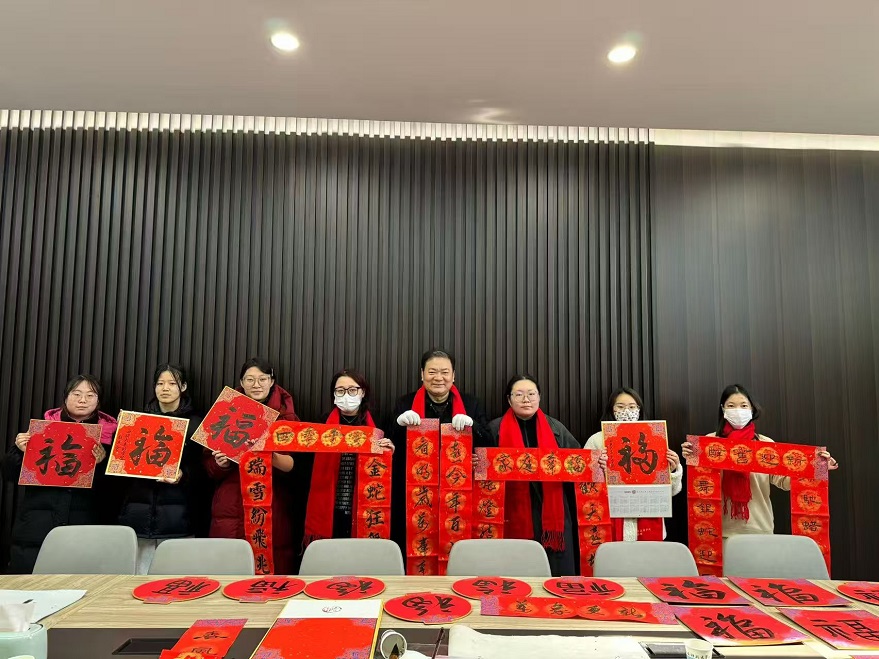 【校友會(huì)】“無聯(lián)不成春，有聯(lián)春更濃”校友會(huì)為校友們送新春祝福