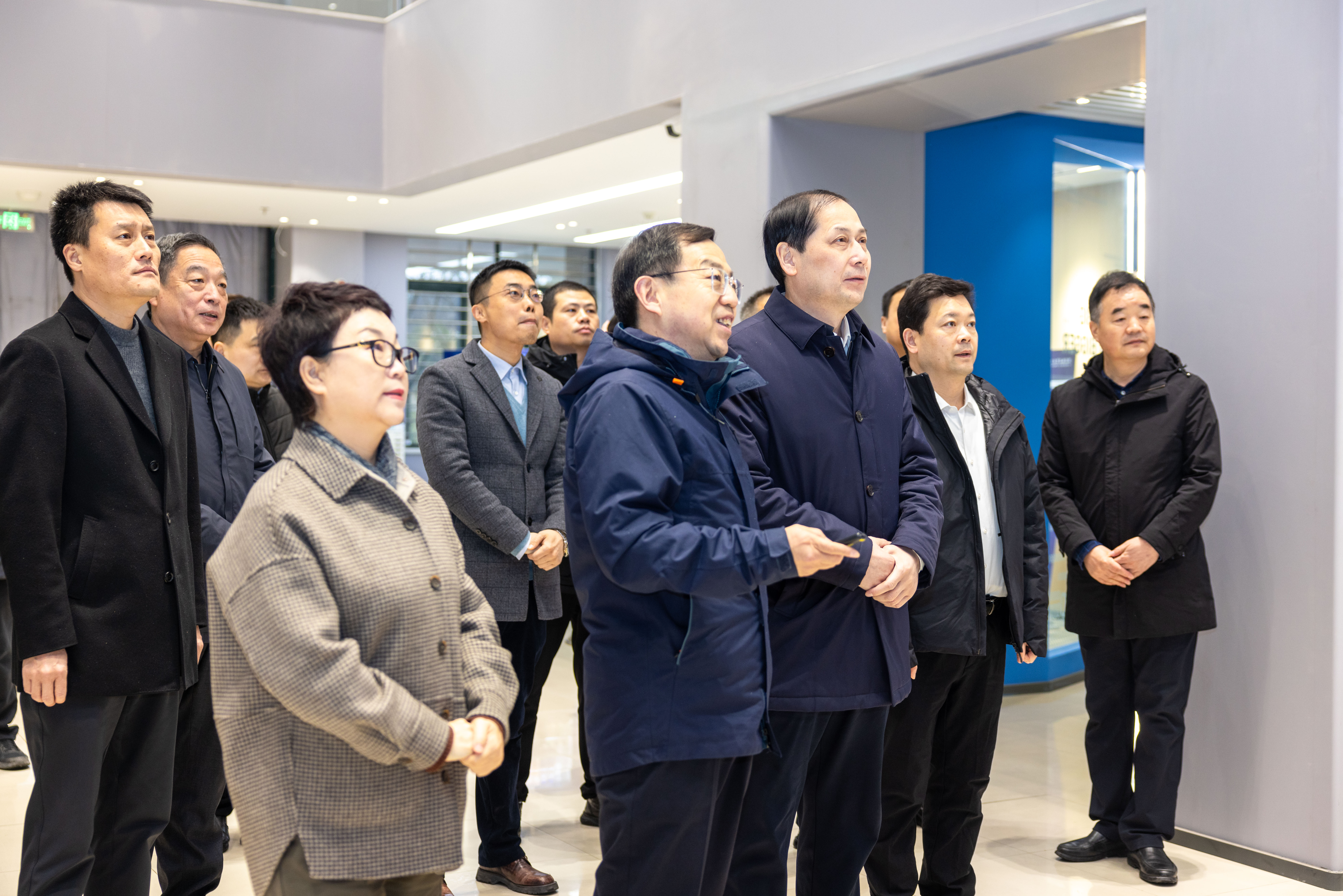 【三秦都市報(bào)】西安市長(zhǎng)安區(qū)委書記呂強(qiáng)調(diào)研西安科技大學(xué)高新學(xué)院科技園