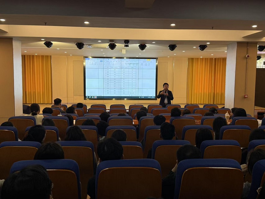 西安科技大學(xué)高新學(xué)院開展2025年線上線下專升本招生宣傳工作