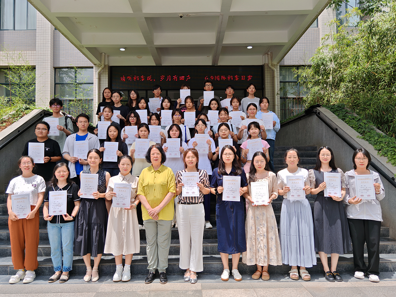 【群眾新聞網(wǎng)】西安科技大學(xué)高新學(xué)院學(xué)子在2025年全國大學(xué)生英語競賽中表現(xiàn)優(yōu)異