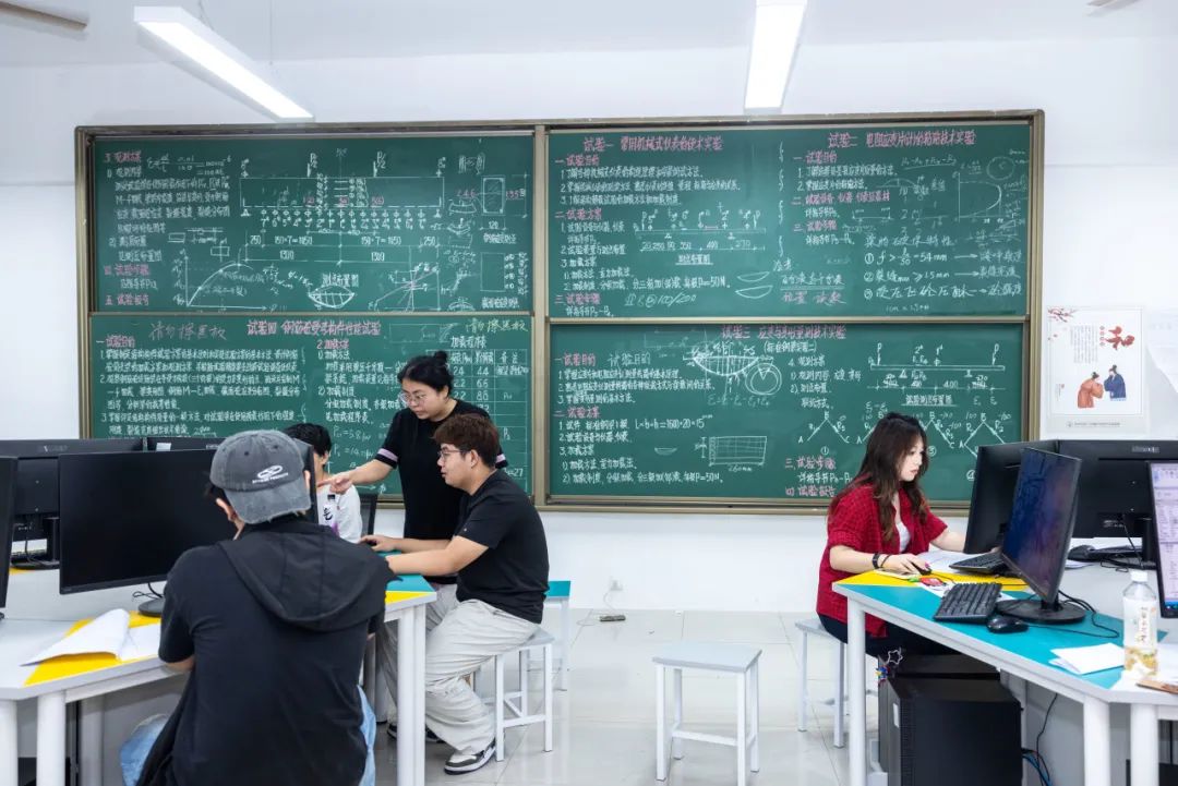 拒絕紙上談兵！來沉浸式體驗高新實訓課