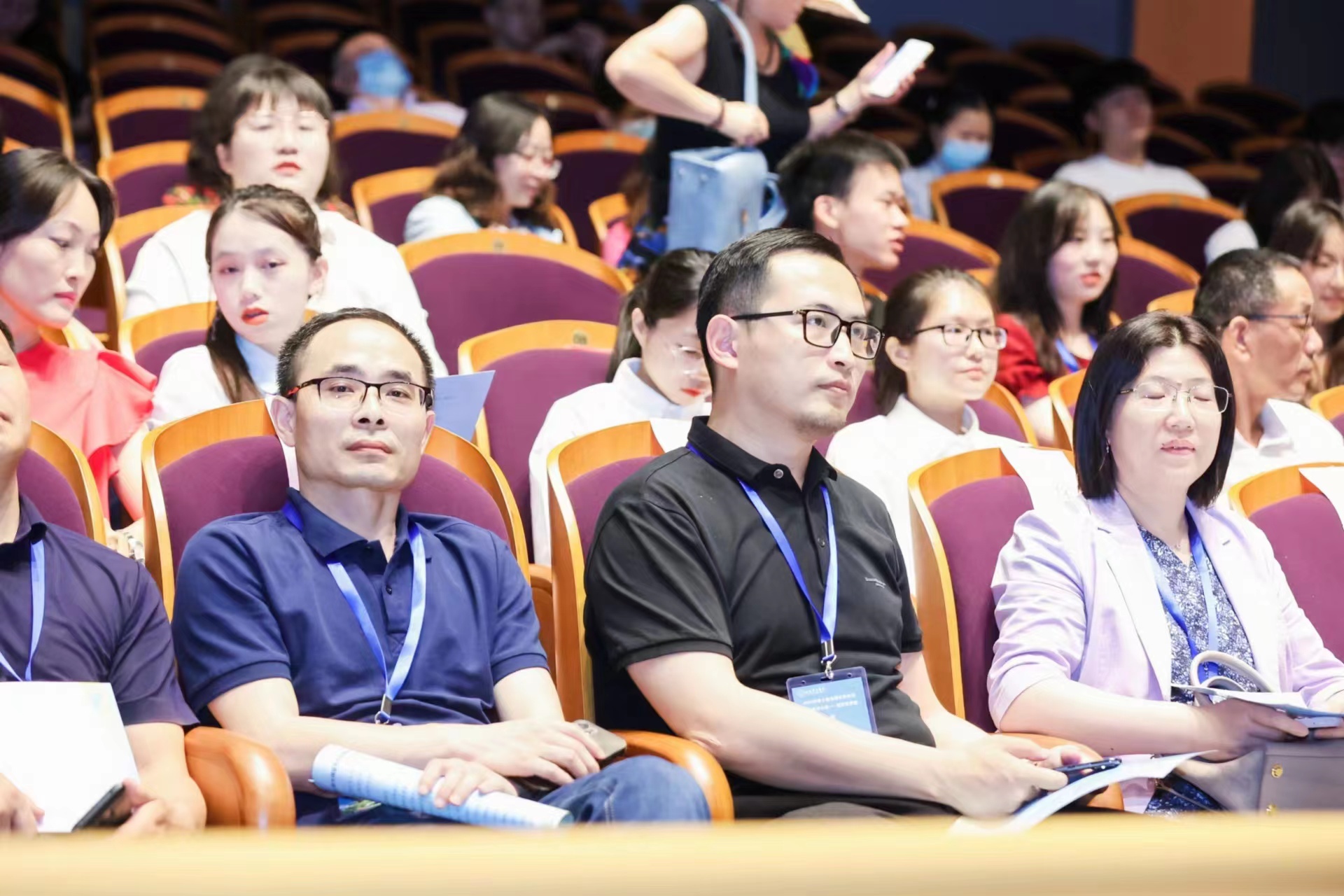 我校院長助理胡秋實老師作為西部賽區(qū)評委
